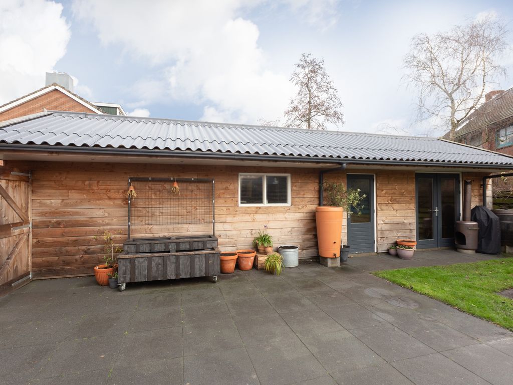 Meester de Vriesstraat 31, Witmarsum