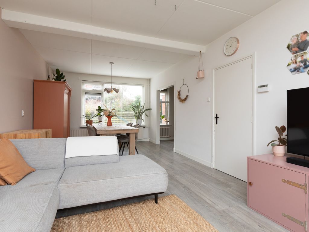 Meester de Vriesstraat 31, Witmarsum