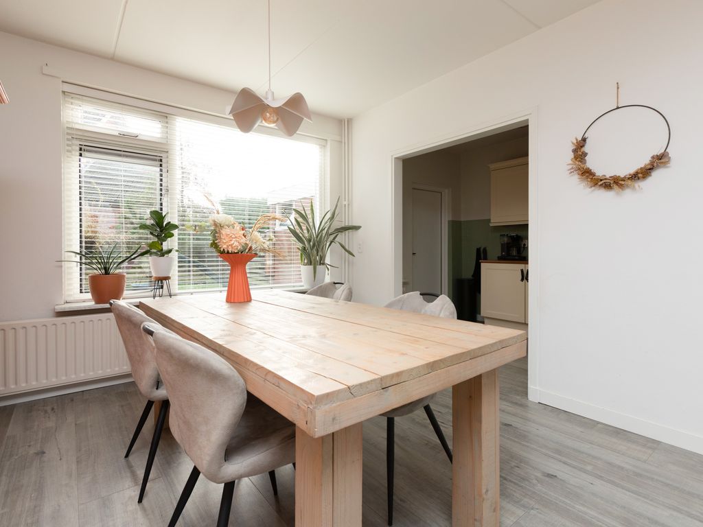 Meester de Vriesstraat 31, Witmarsum