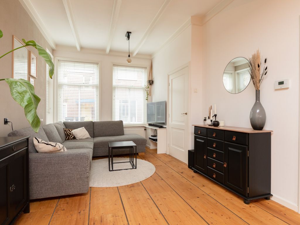 Kerkstraat 28, Bolsward