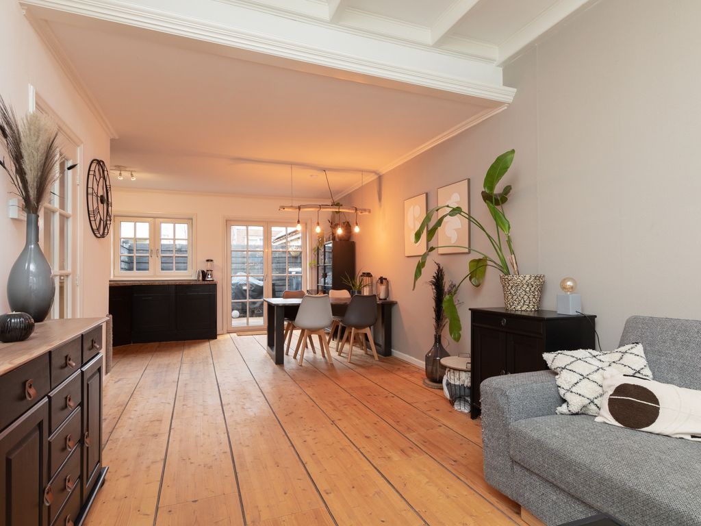 Kerkstraat 28, Bolsward