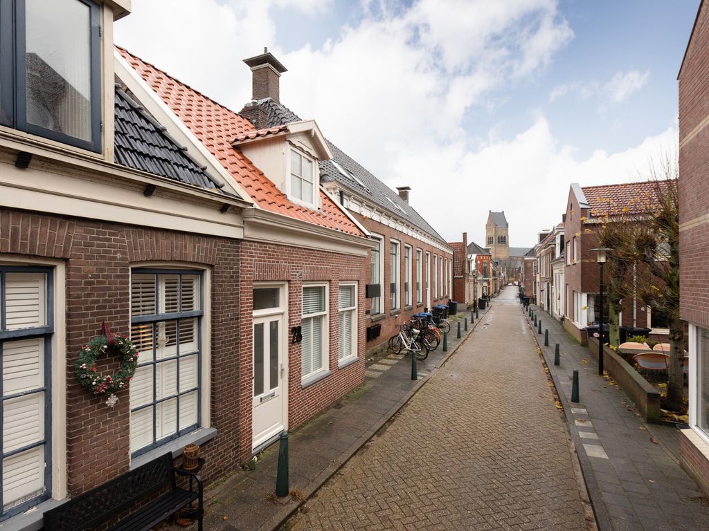 Kerkstraat 28, Bolsward