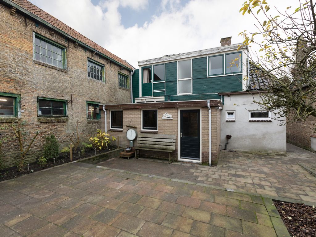 van Camminghaweg 3, Arum