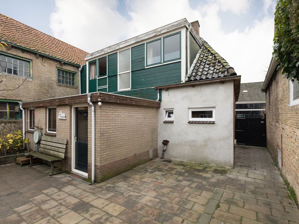 van Camminghaweg 3, Arum