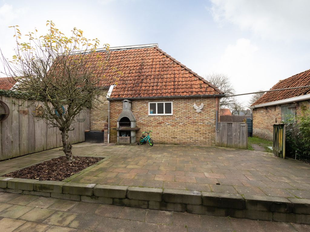 van Camminghaweg 3, Arum