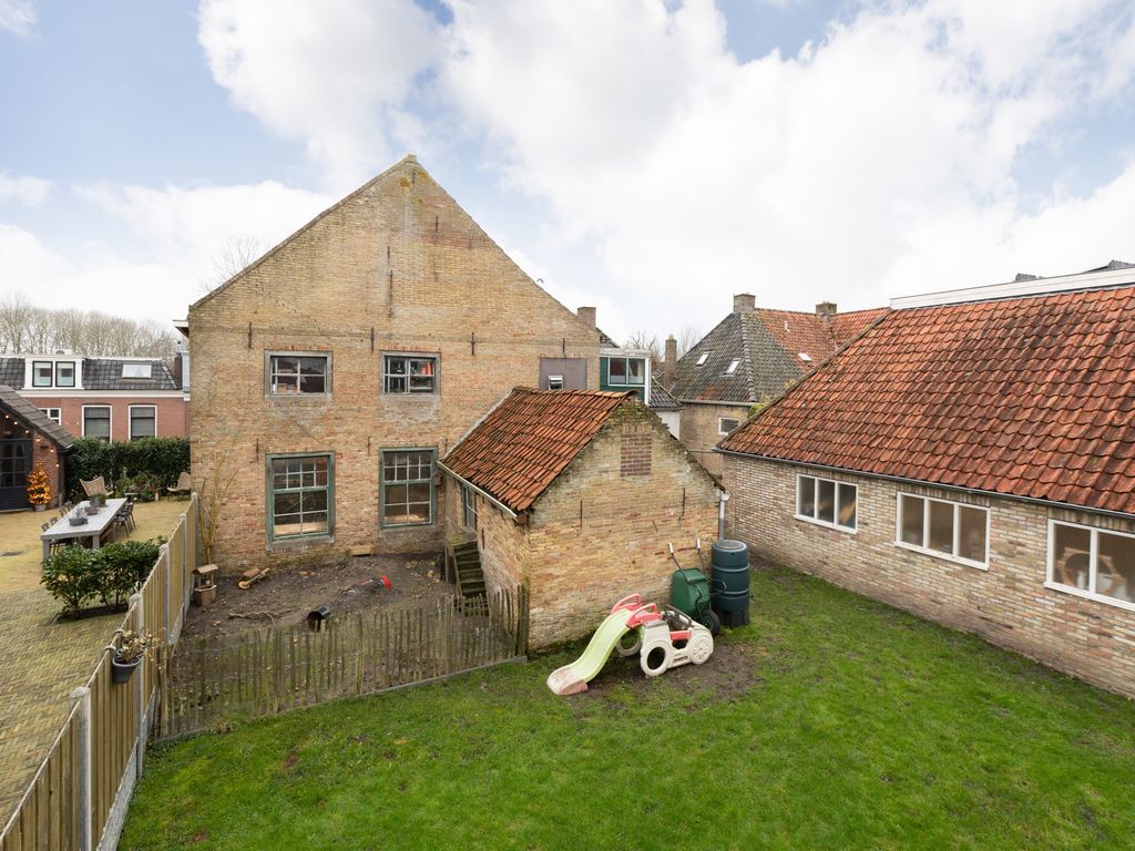 van Camminghaweg 3, Arum