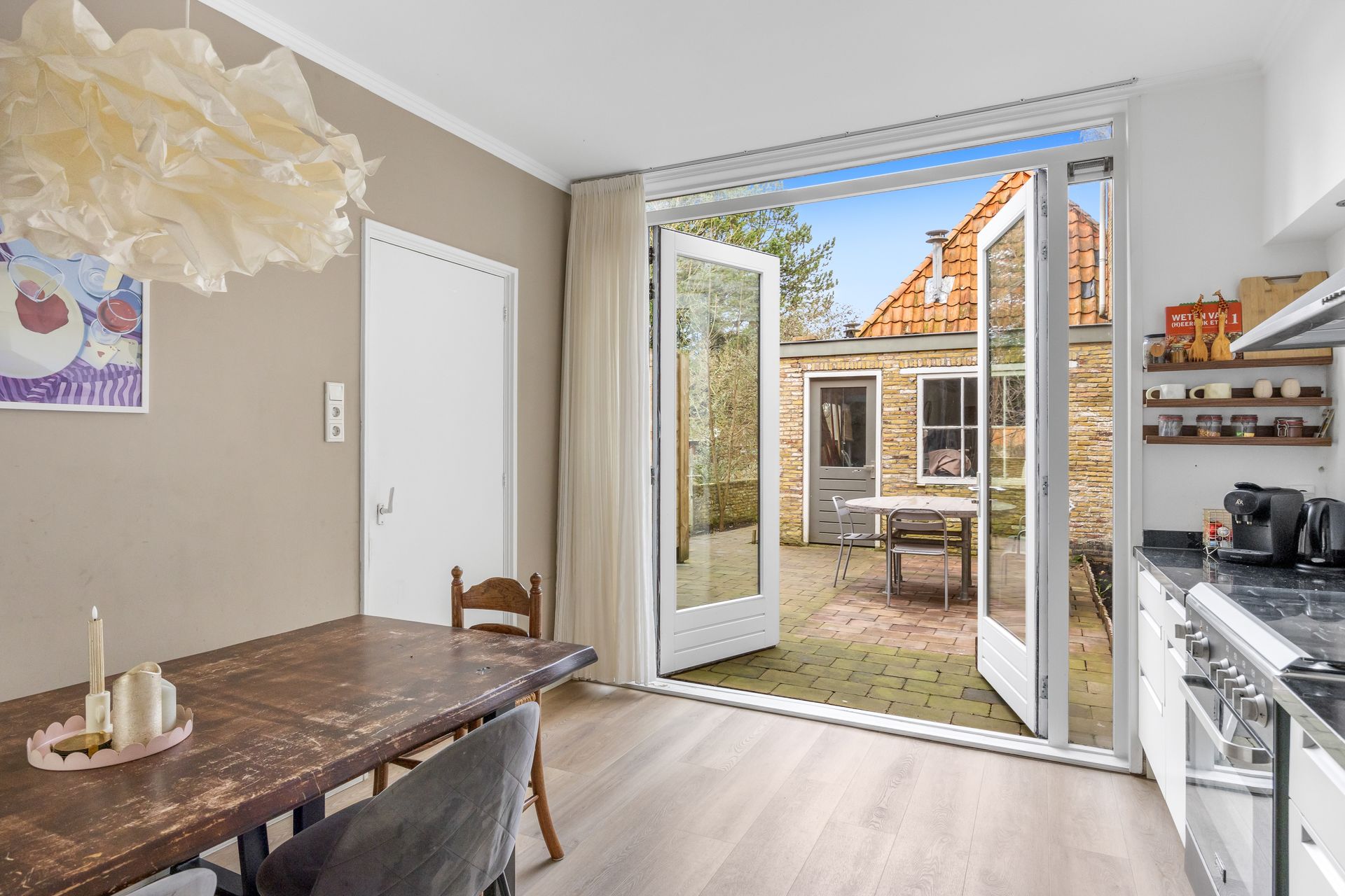 Nieuwmarkt 14, Bolsward