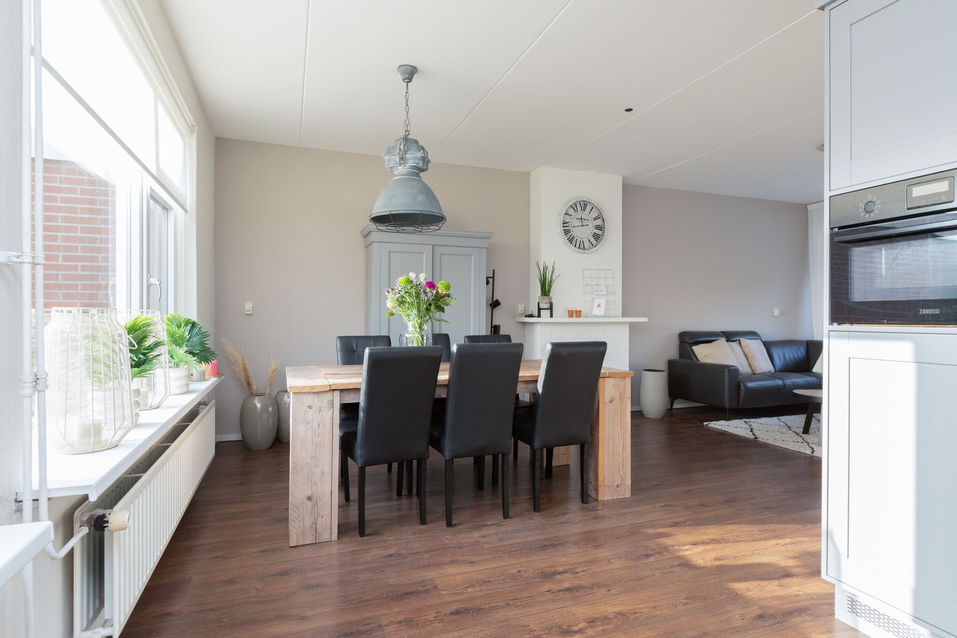 Sinsmar 24, Blauwhuis