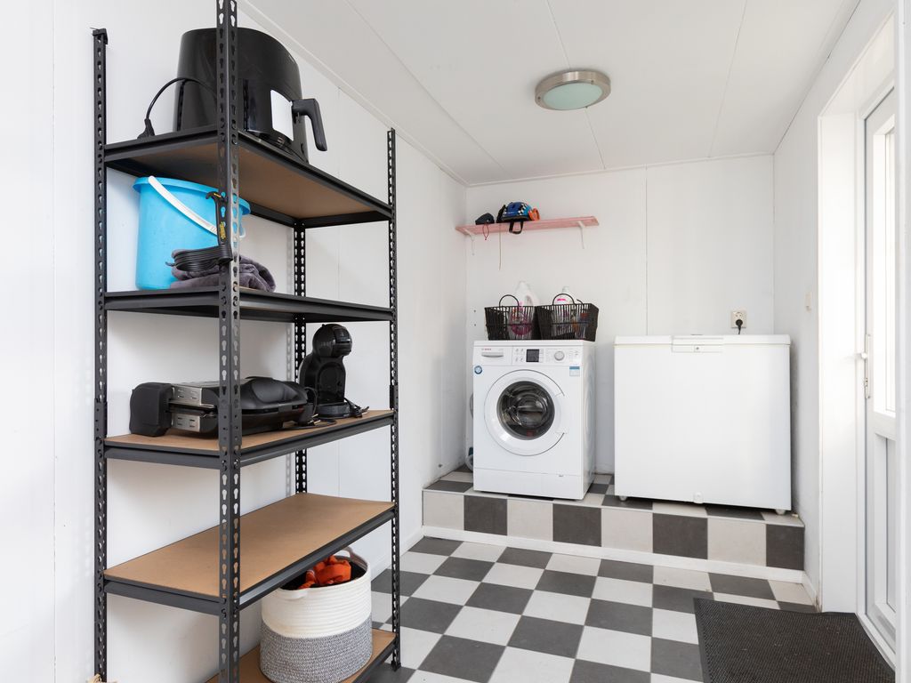 Sinsmar 24, Blauwhuis