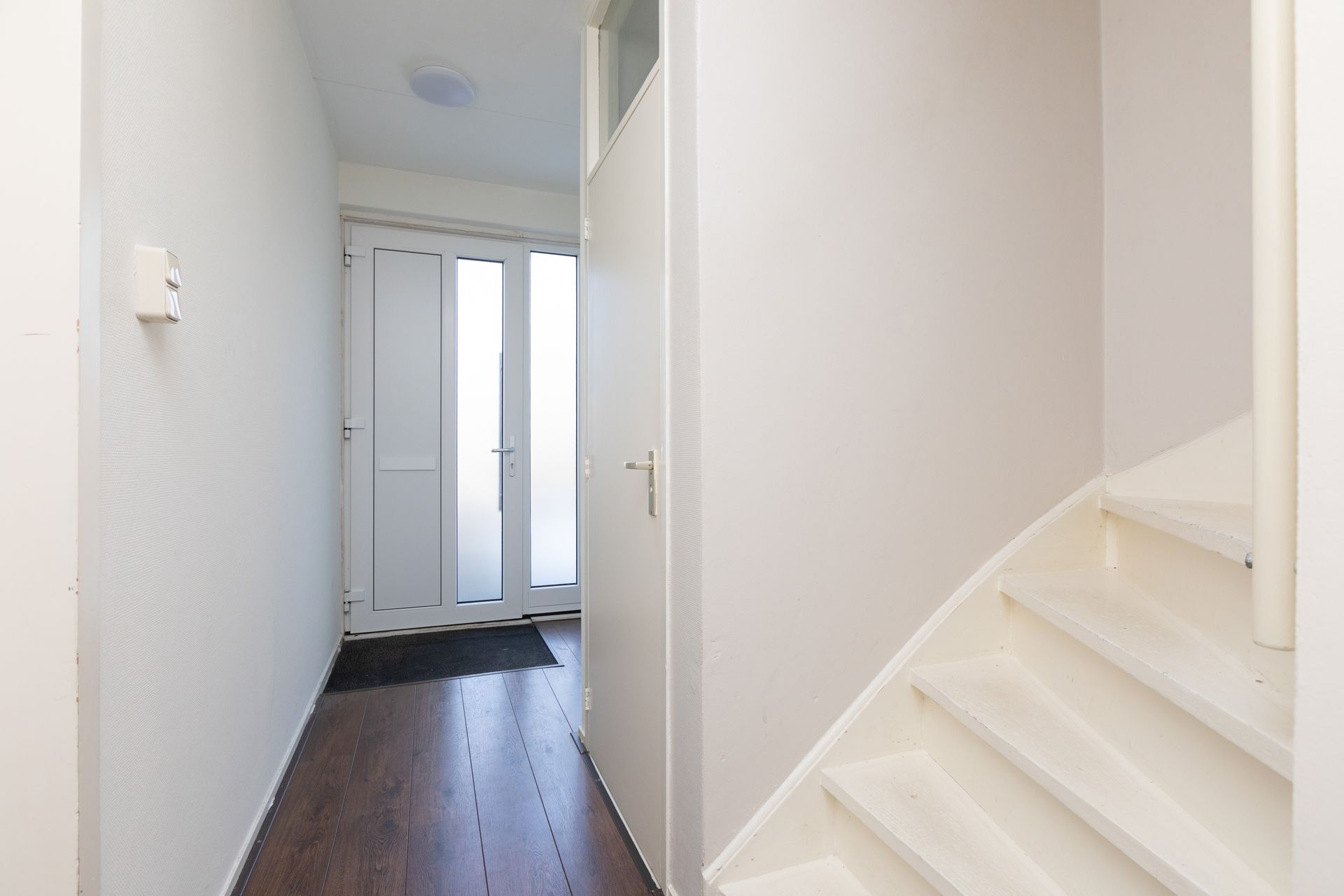 Sinsmar 24, Blauwhuis