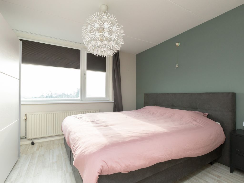 Sinsmar 24, Blauwhuis