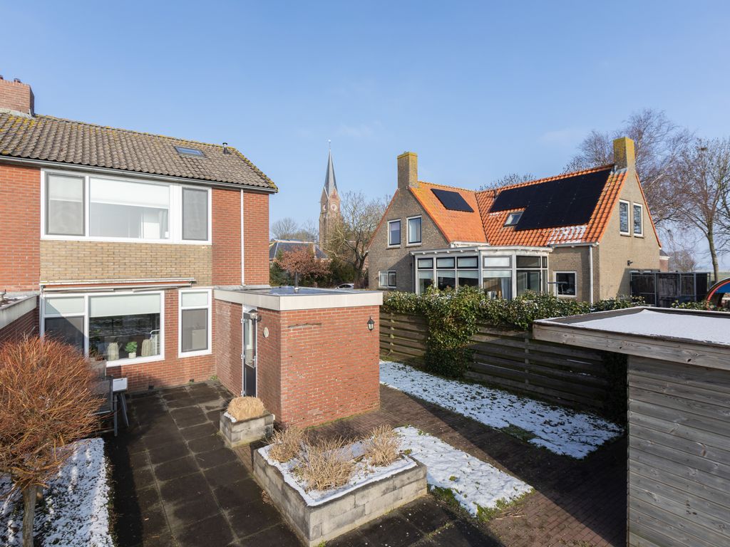 Sinsmar 24, Blauwhuis