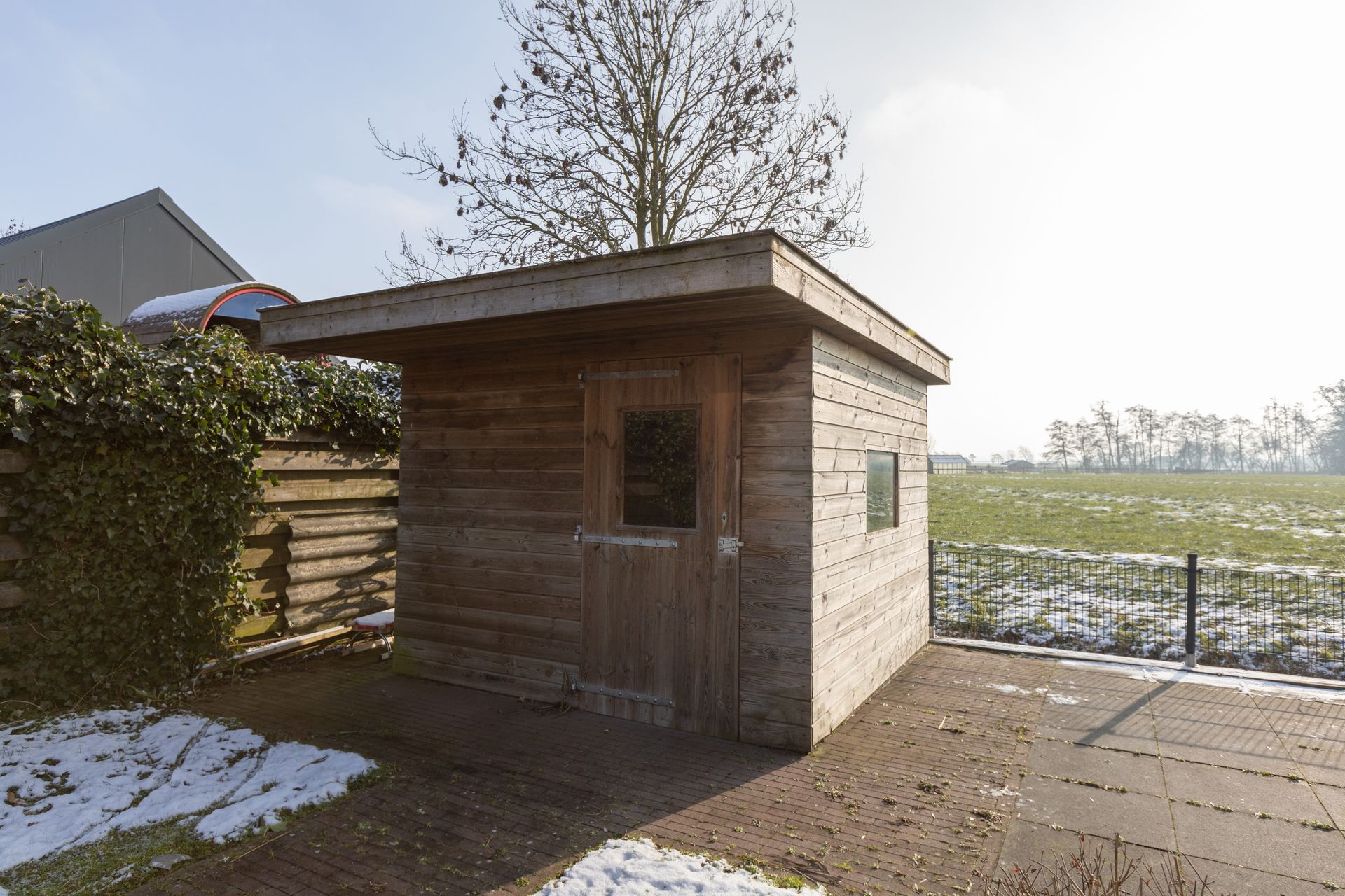 Sinsmar 24, Blauwhuis