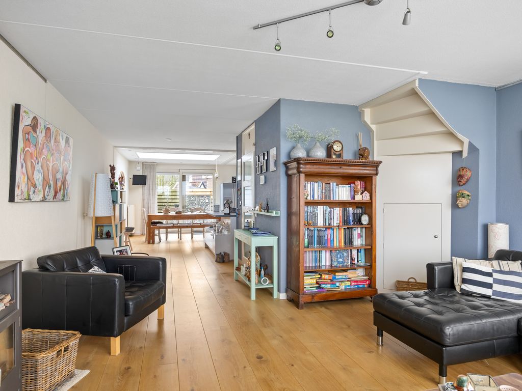 Essenburg 16, Bolsward