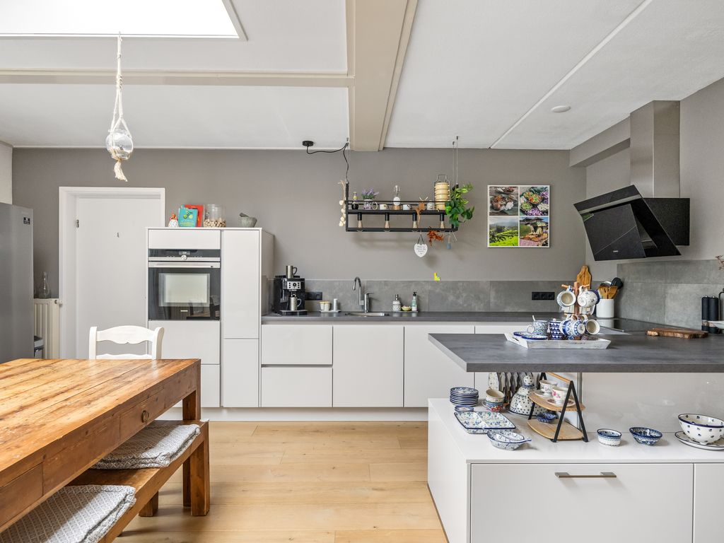 Essenburg 16, Bolsward