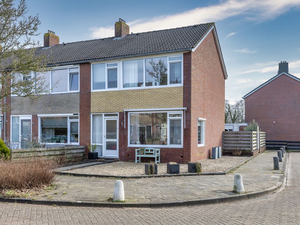 De Ekers 1, Bolsward