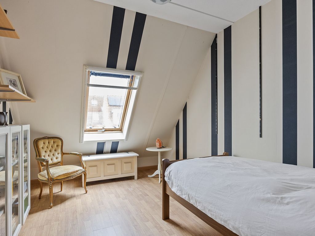 F&ucirc;gelleane 6, Bolsward