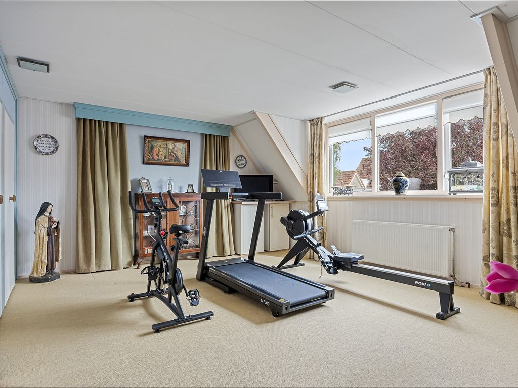 F&ucirc;gelleane 6, Bolsward