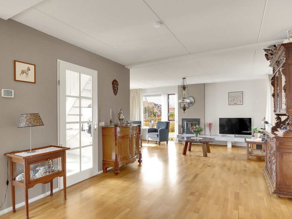 It Koekoeksl&acirc;n 11, Arum