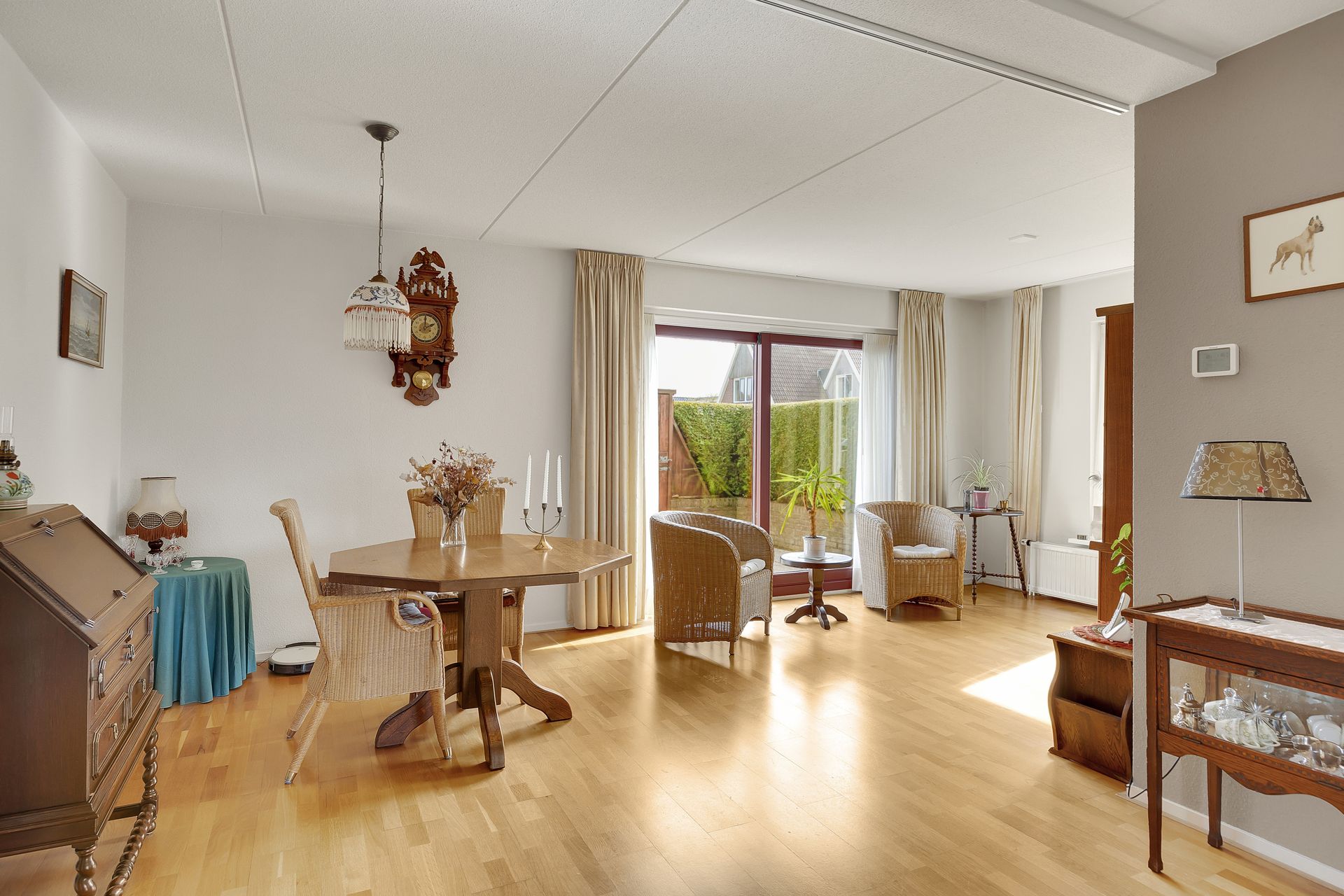 It Koekoeksl&acirc;n 11, Arum