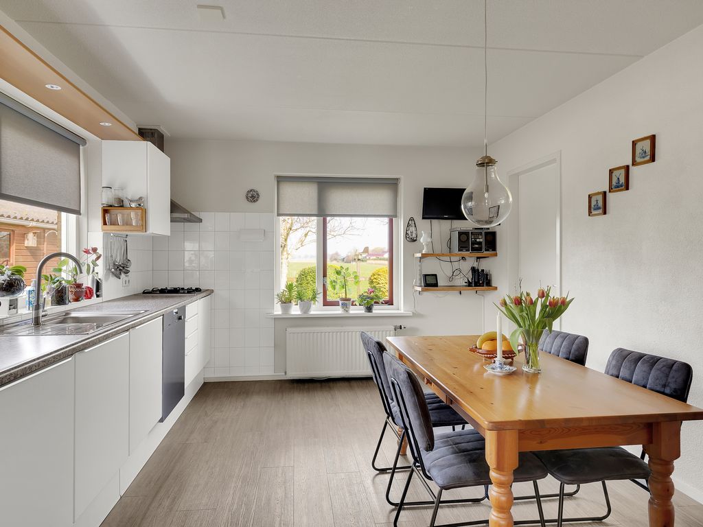 It Koekoeksl&acirc;n 11, Arum