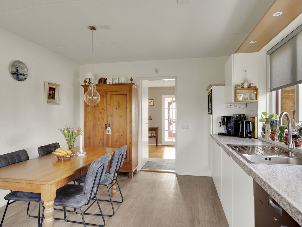 It Koekoeksl&acirc;n 11, Arum