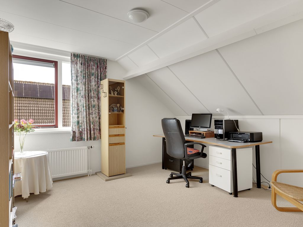 It Koekoeksl&acirc;n 11, Arum