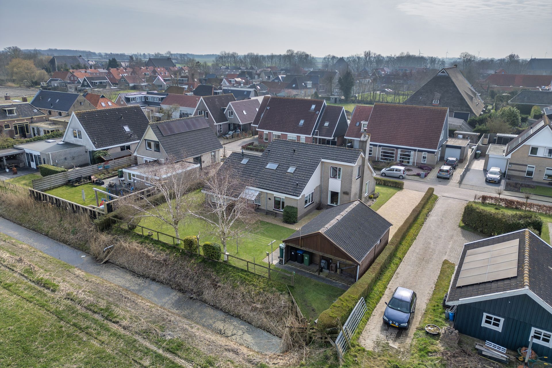 It Koekoeksl&acirc;n 11, Arum