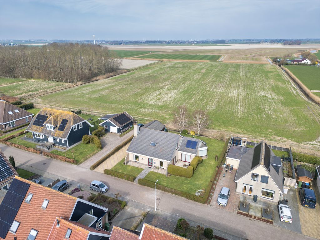 It Koekoeksl&acirc;n 11, Arum