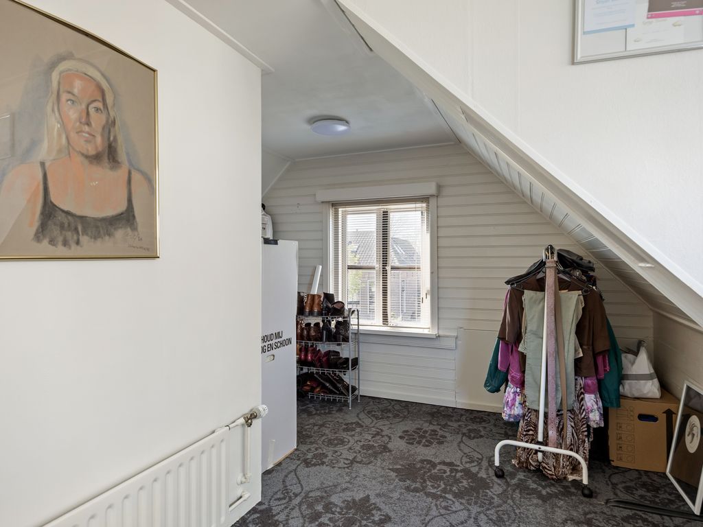 Schoolstraat 20, Burgwerd