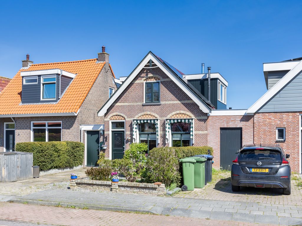 Schoolstraat 20, Burgwerd