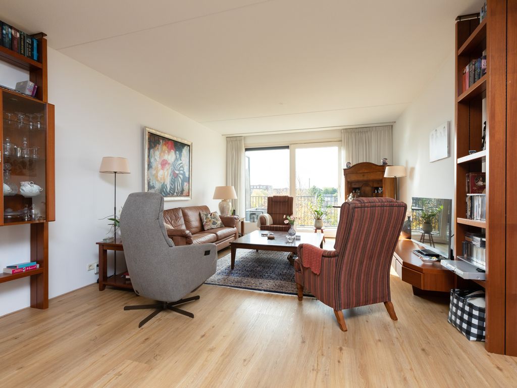 Peter van Thaborplein 34, Bolsward