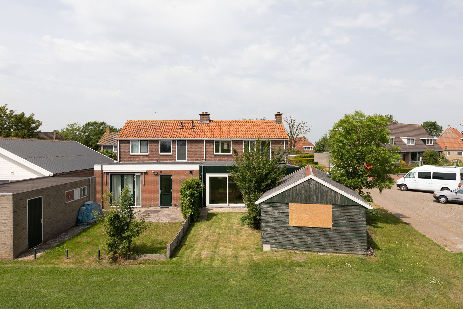 Van Osingaweg 7, Schettens