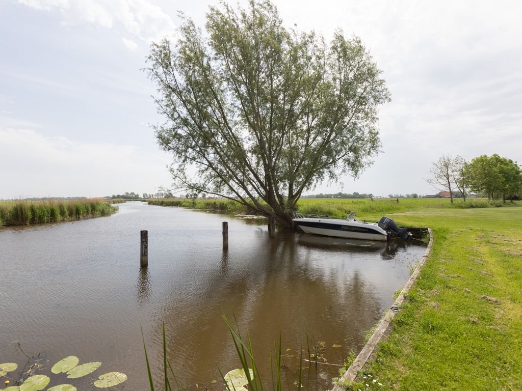 Van Osingaweg 7, Schettens