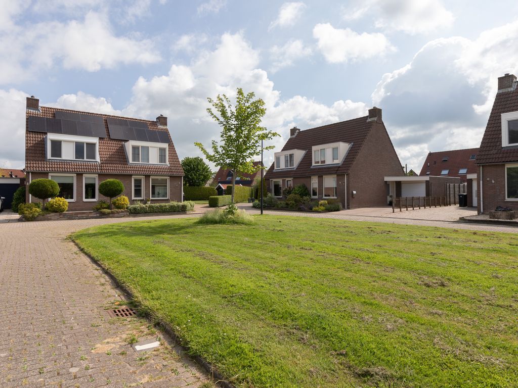 Dennenburg 15, Bolsward