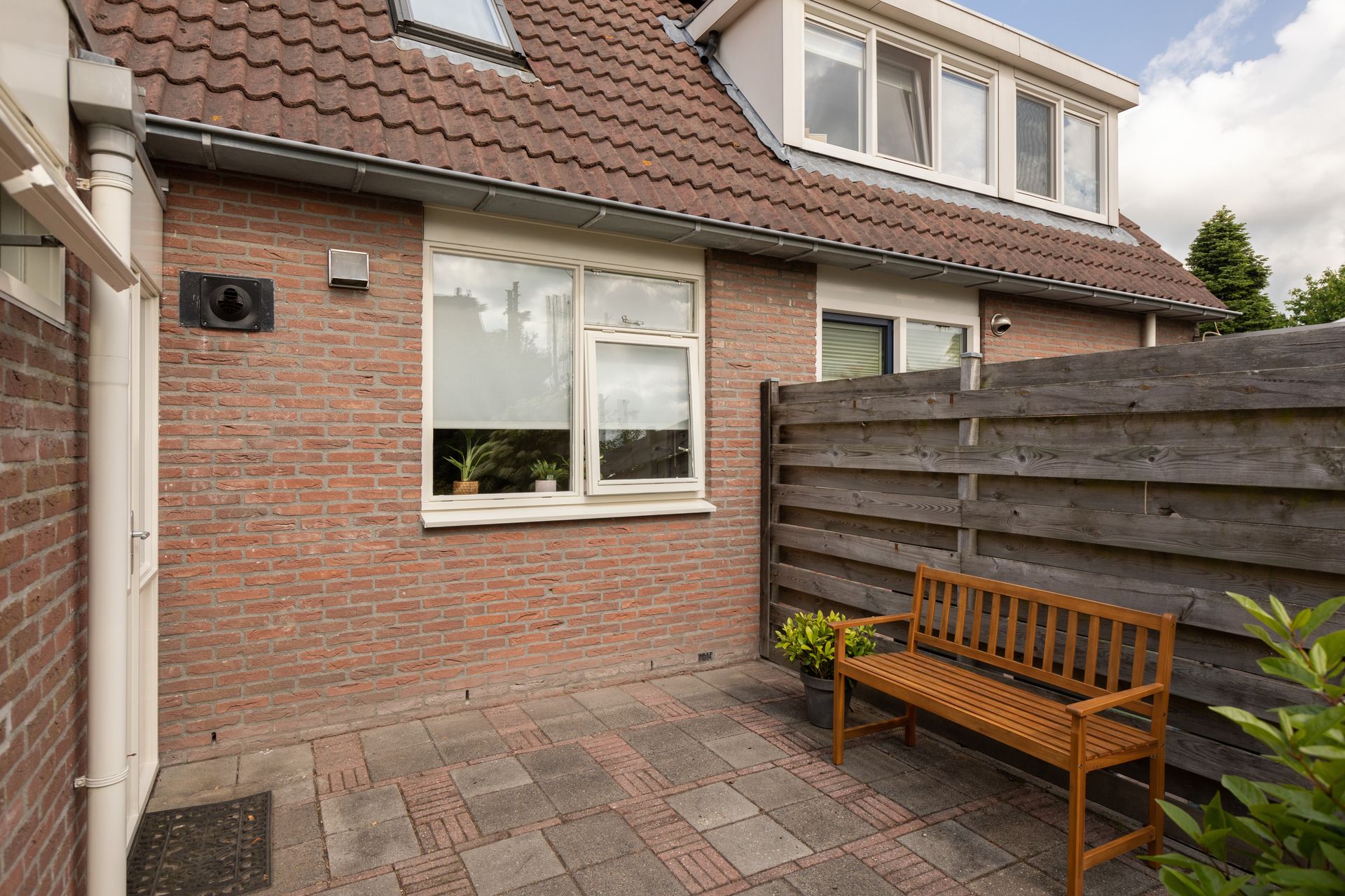 Dennenburg 15, Bolsward