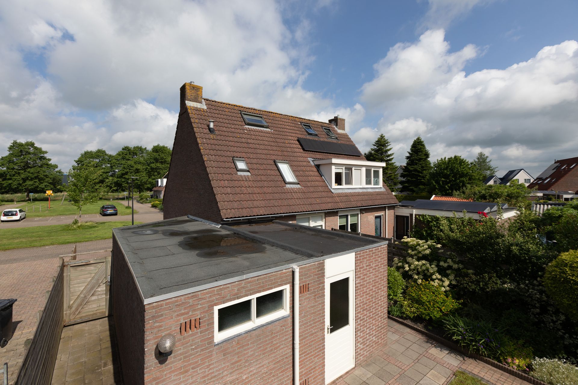 Dennenburg 15, Bolsward
