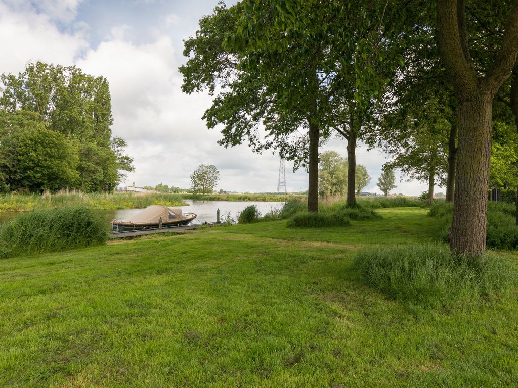 Dennenburg 15, Bolsward