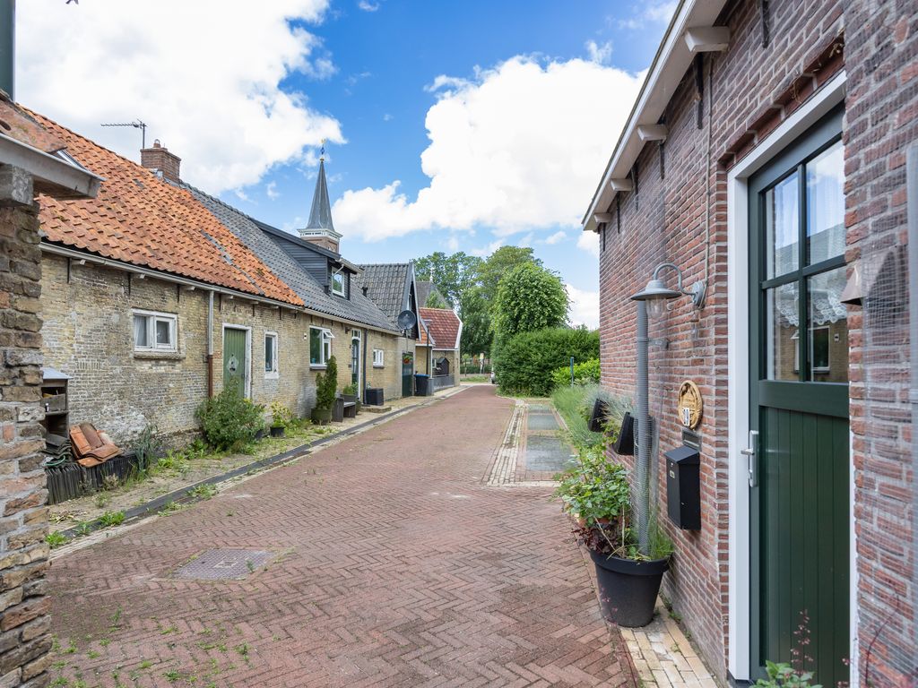 Buren 29, Dedgum