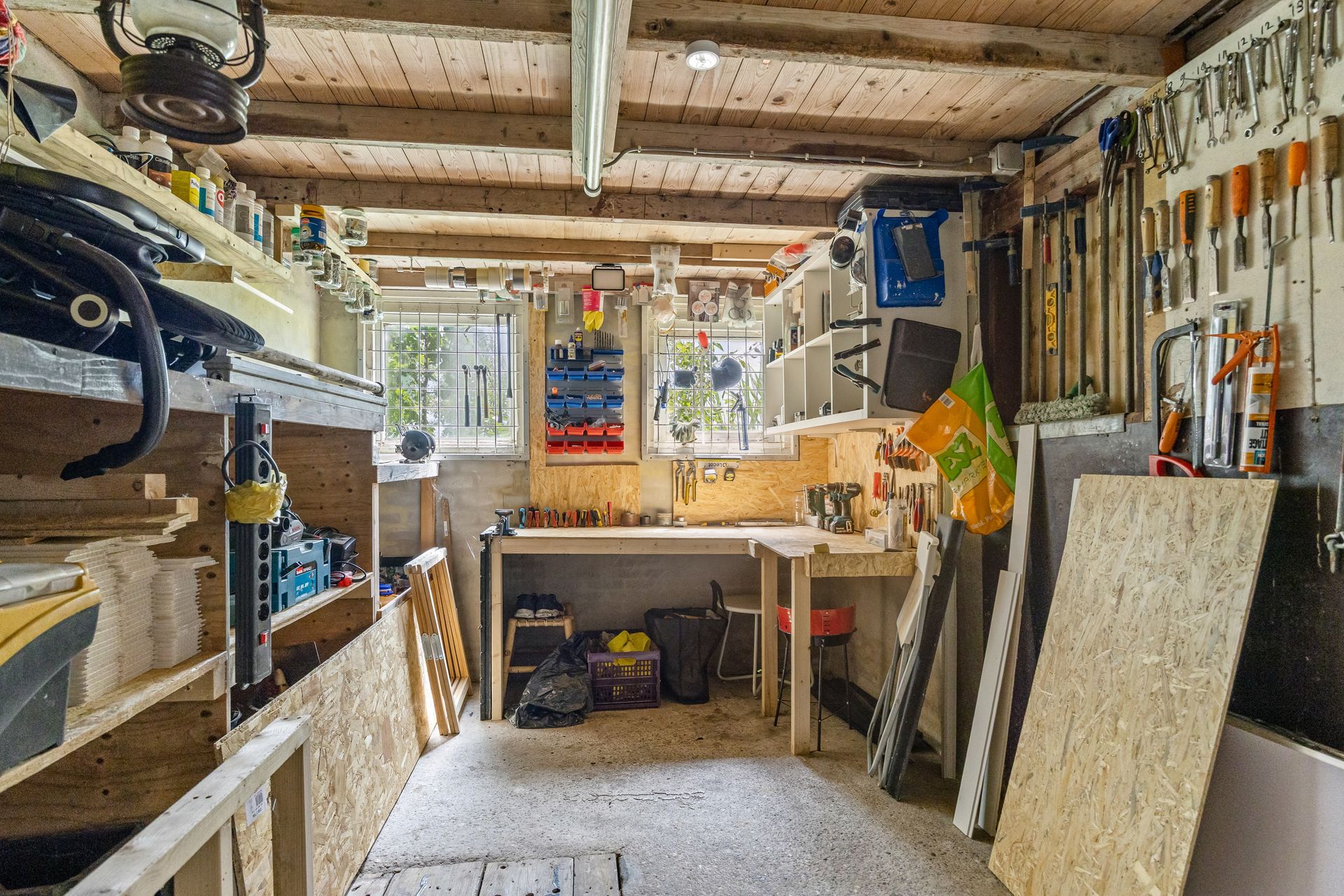 Buren 29, Dedgum