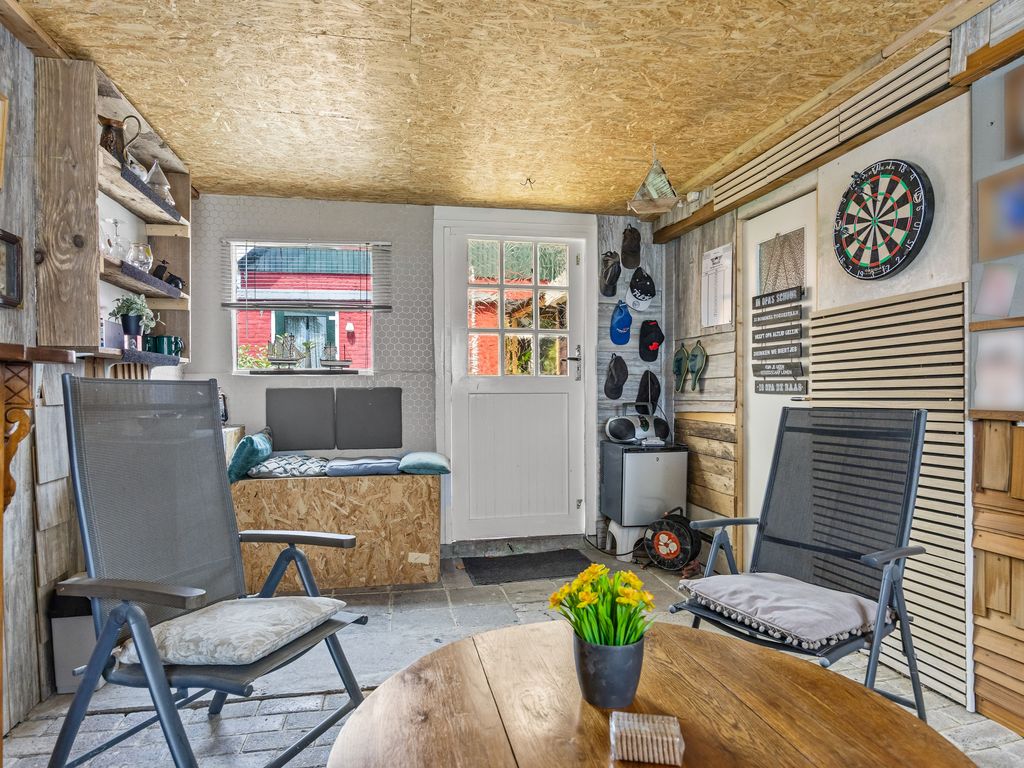 Buren 29, Dedgum