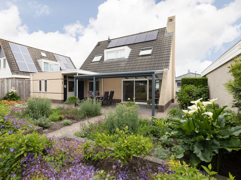 Wilgenburg 4, Bolsward