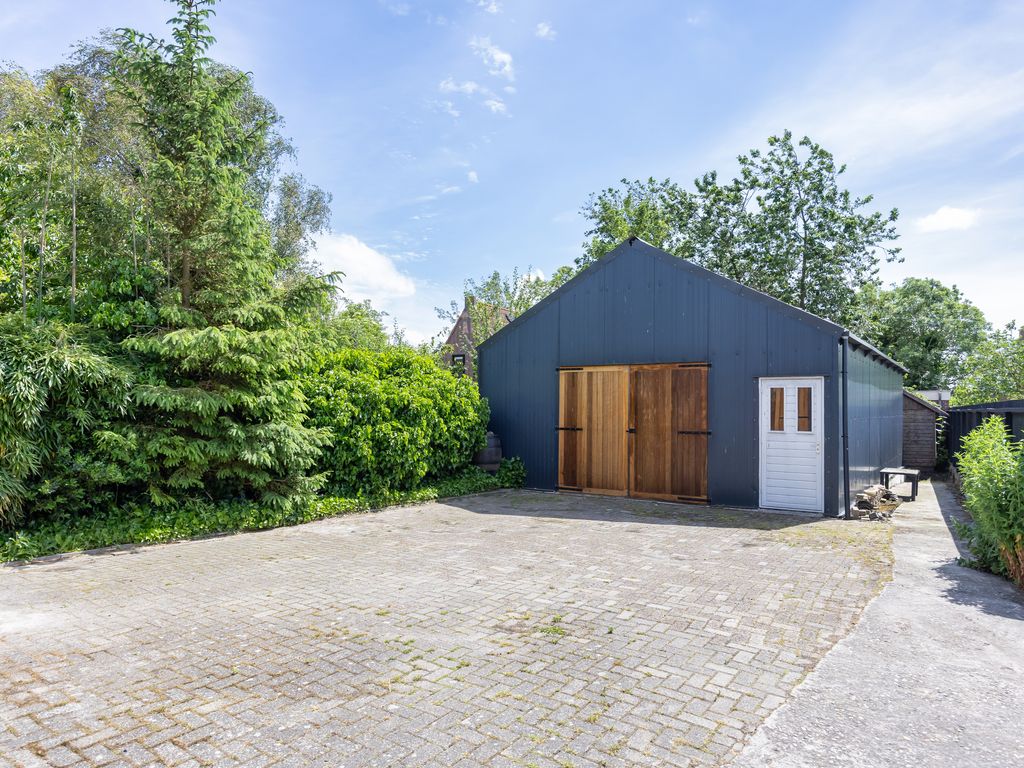 Harlingerweg 9, Kimswerd