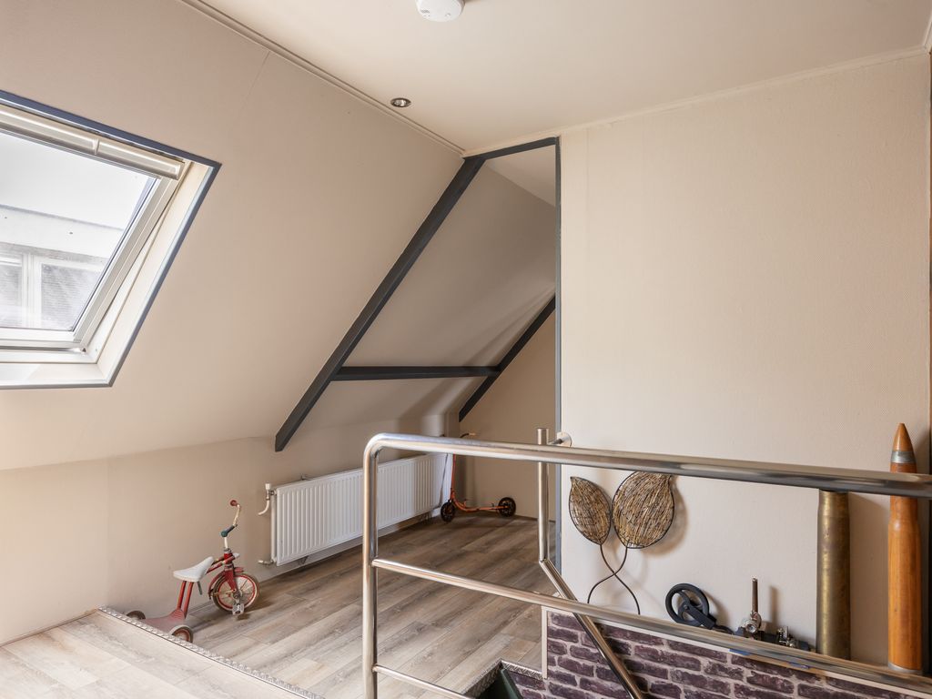 Harlingerweg 9, Kimswerd