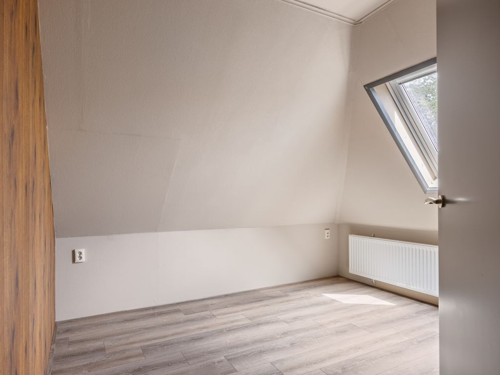 Harlingerweg 9, Kimswerd