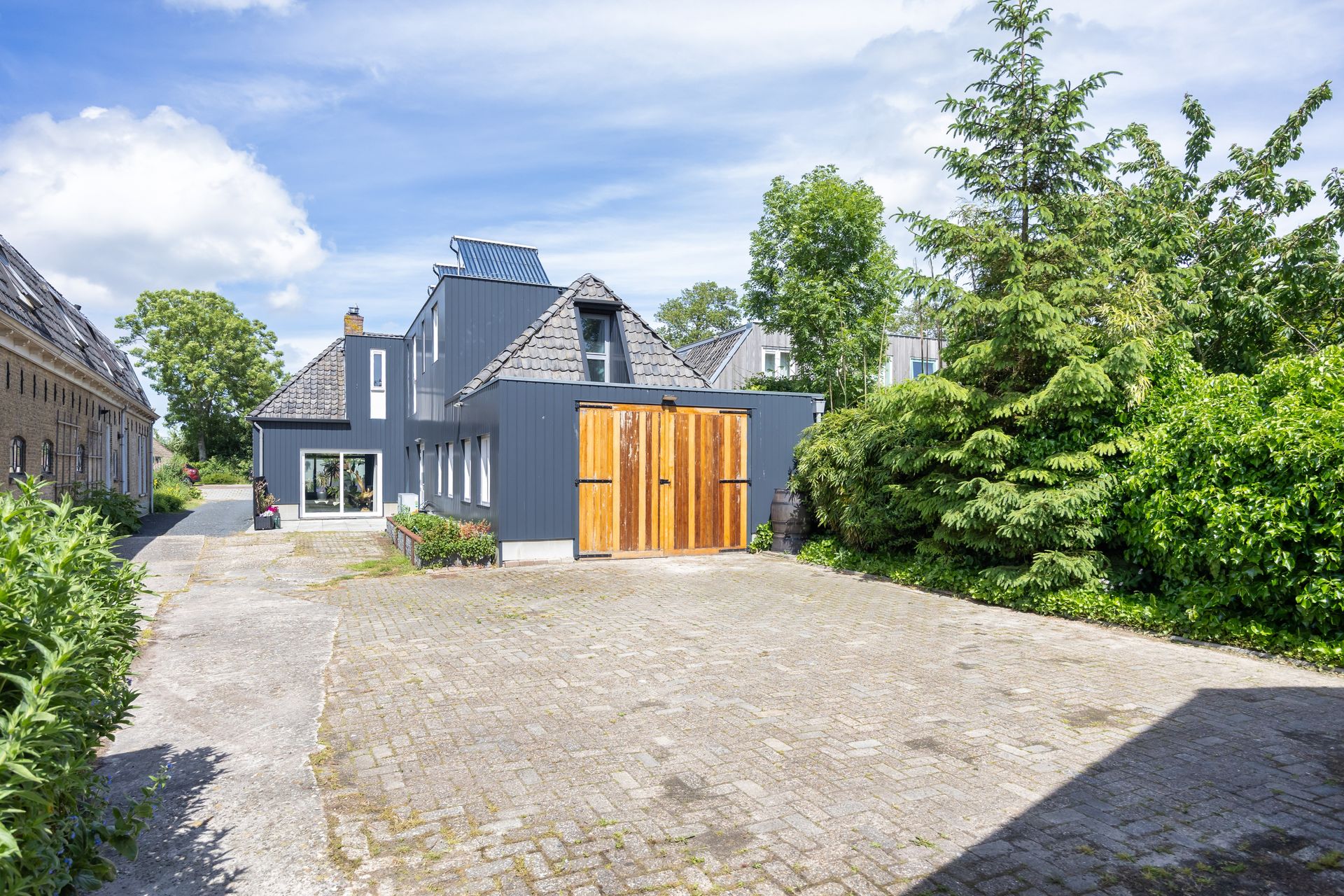 Harlingerweg 9, Kimswerd
