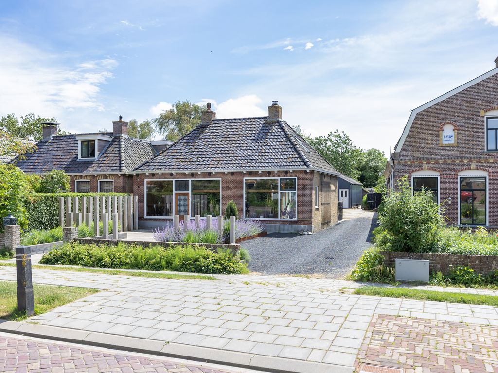 Harlingerweg 9, Kimswerd