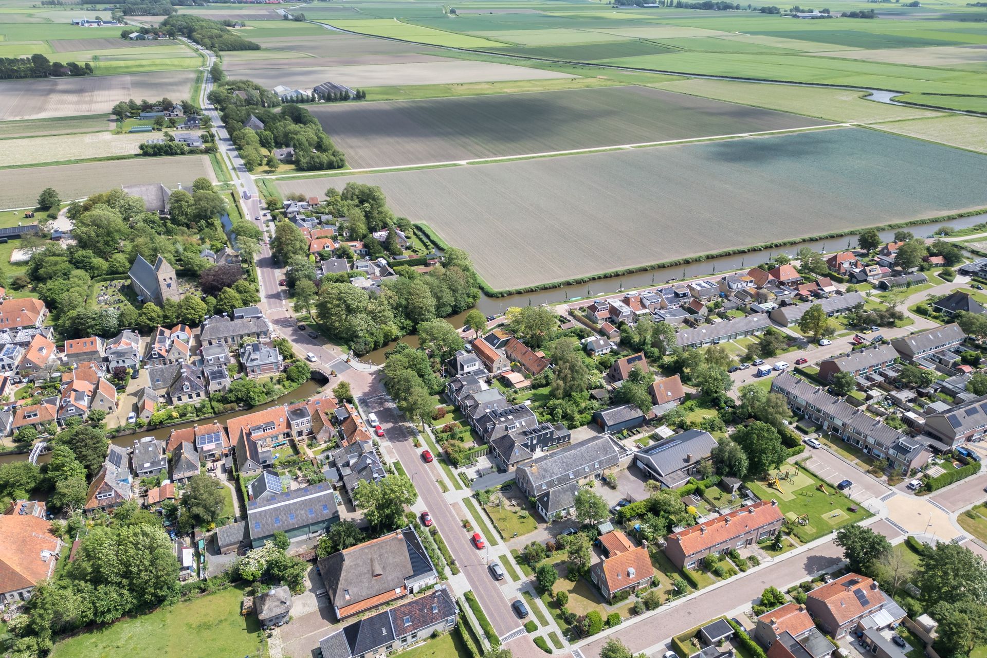 Harlingerweg 9, Kimswerd