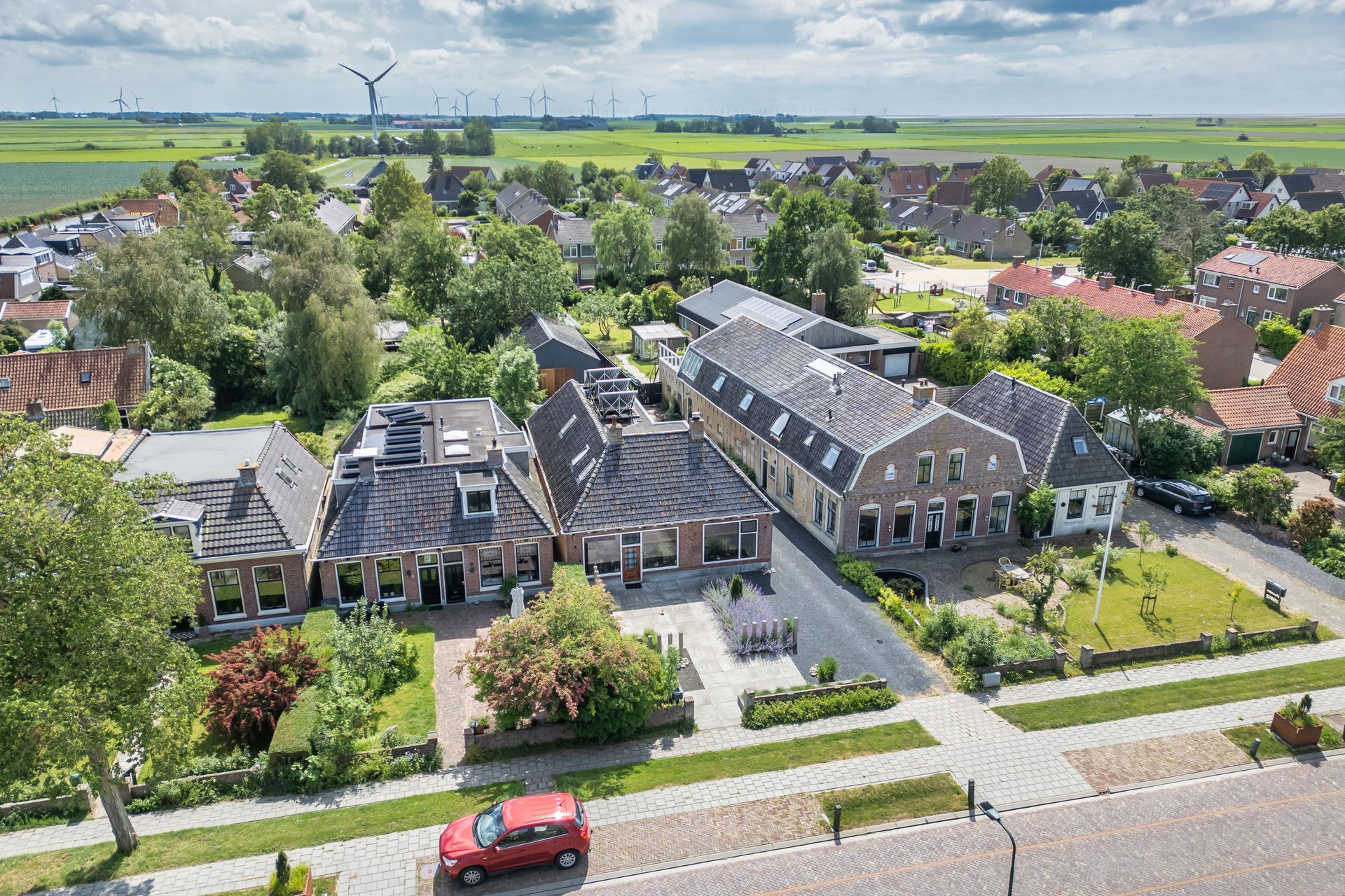 Harlingerweg 9, Kimswerd