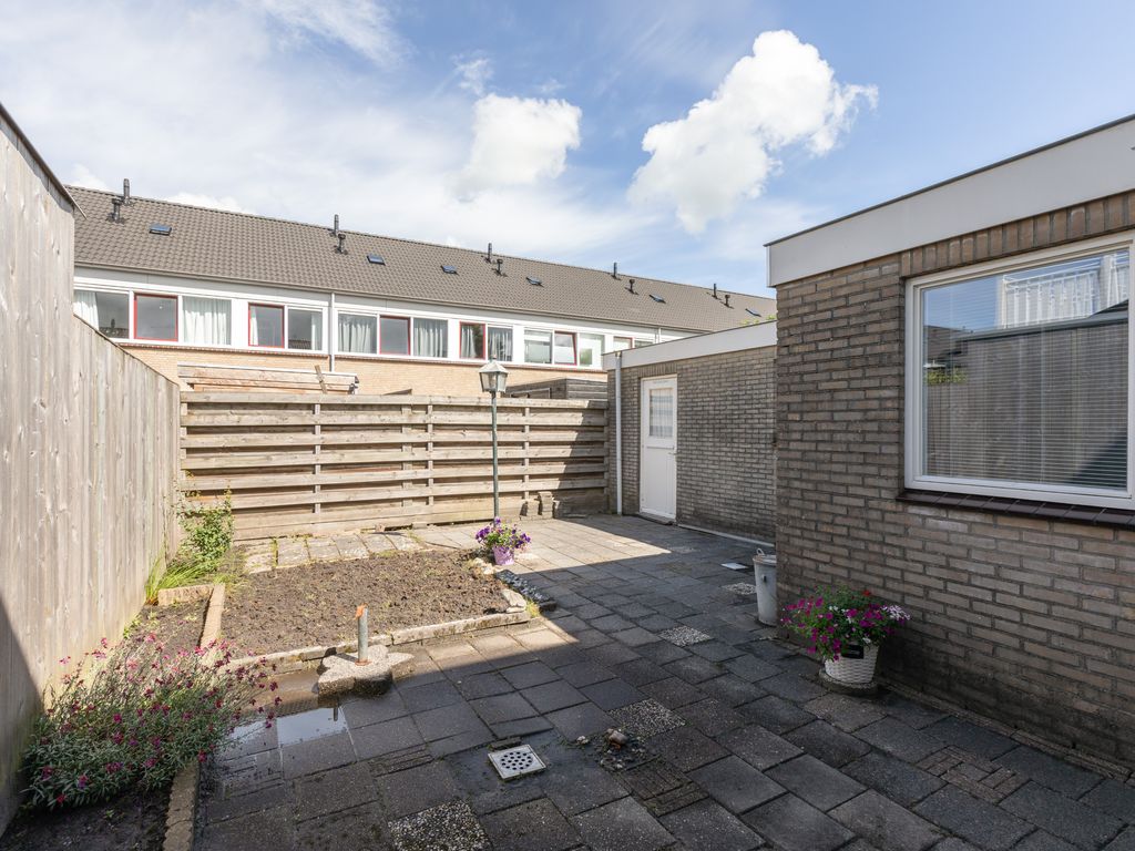 Pater Schuurmanstraat 5, Bolsward